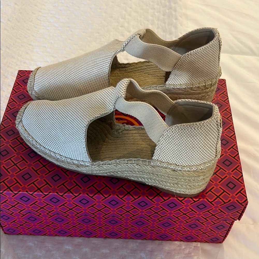 Tory Burch Sand/Natural Espadrilles